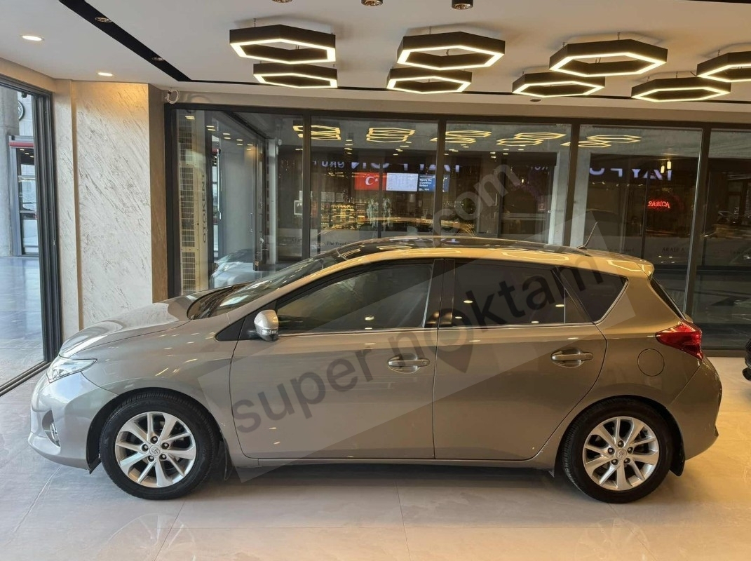 2013'AURİS ADVANCE SKYPACK OTOMATİK CAM TAVAN 124.000'KM LPĞ-Lİ